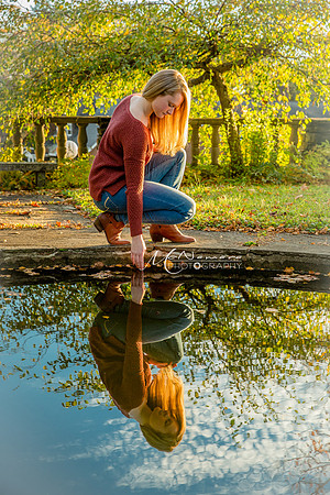 MikaylaFarnhumSenior2019-343